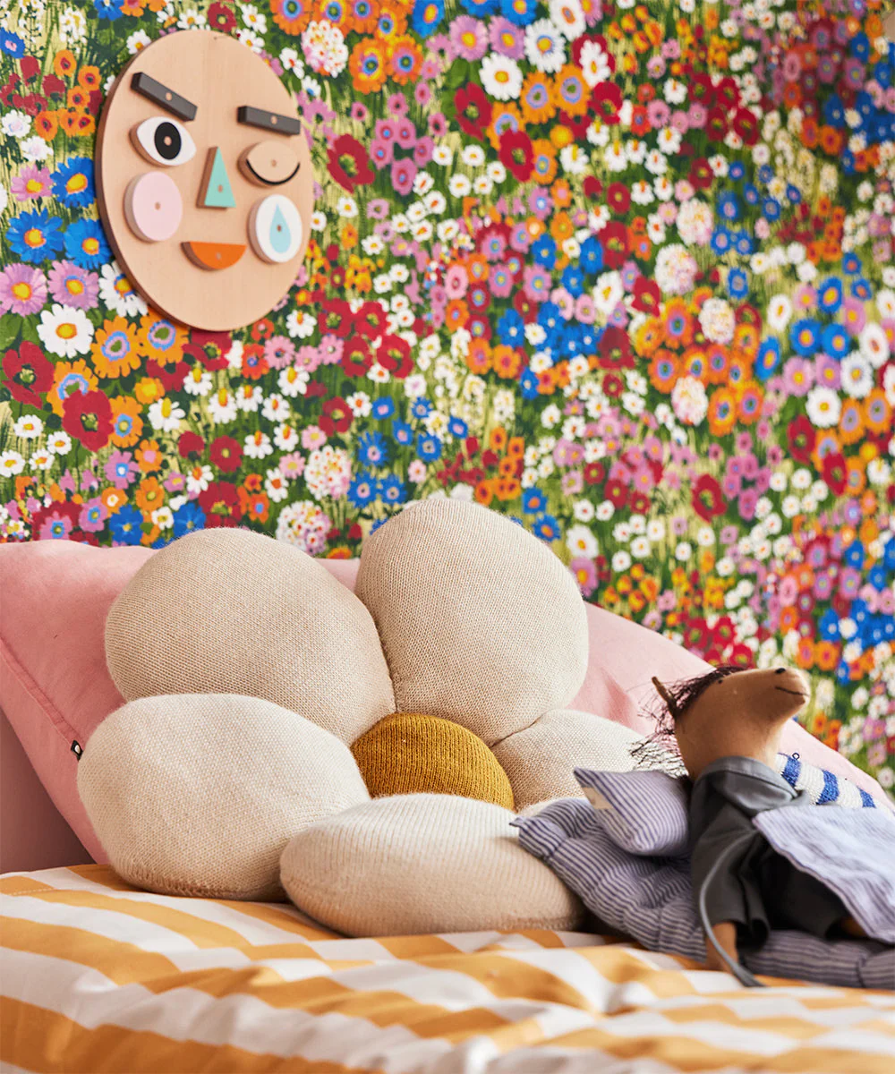 Daisy Pillow - Image 5