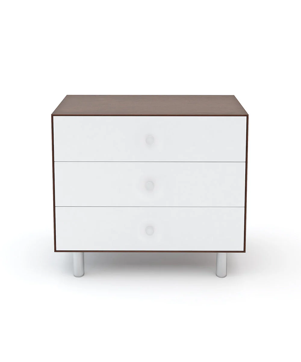 Classic 3-Drawer Dresser - Walnut v1